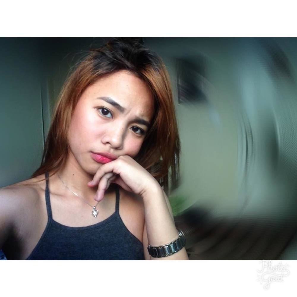 Meet your Posher, Cloe